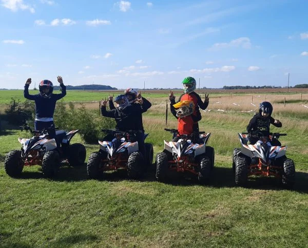 Vaikisku keturraciu nuoma